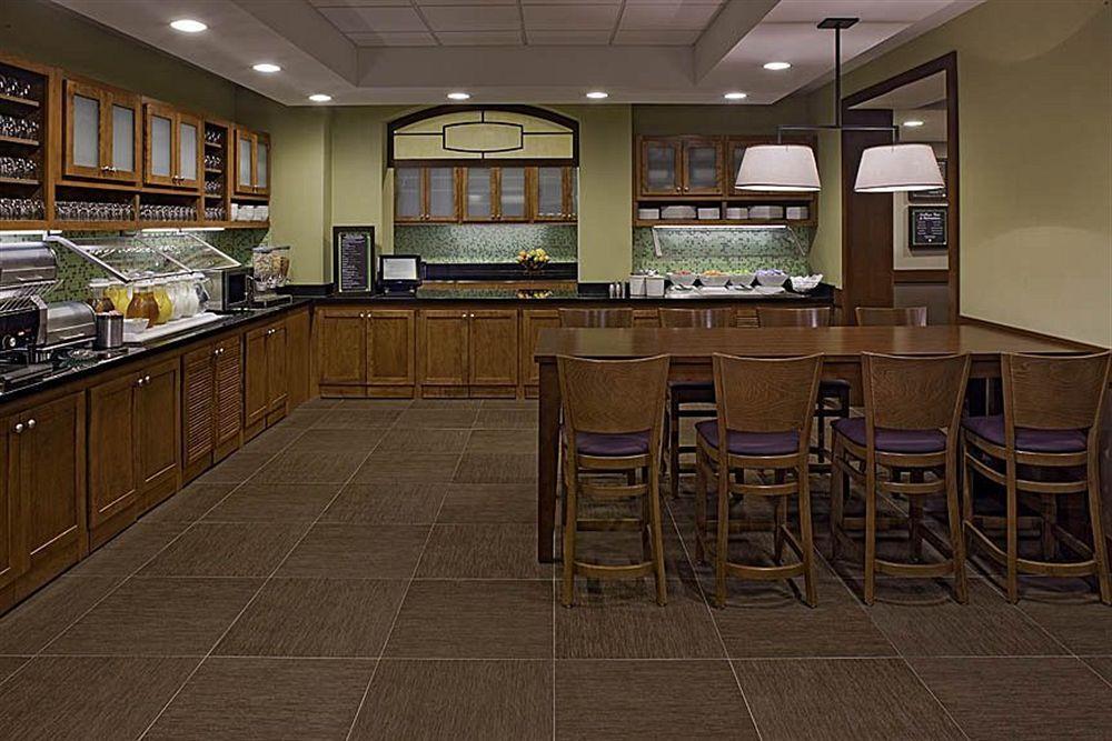 Hyatt Place Dallas/Plano Restaurant foto